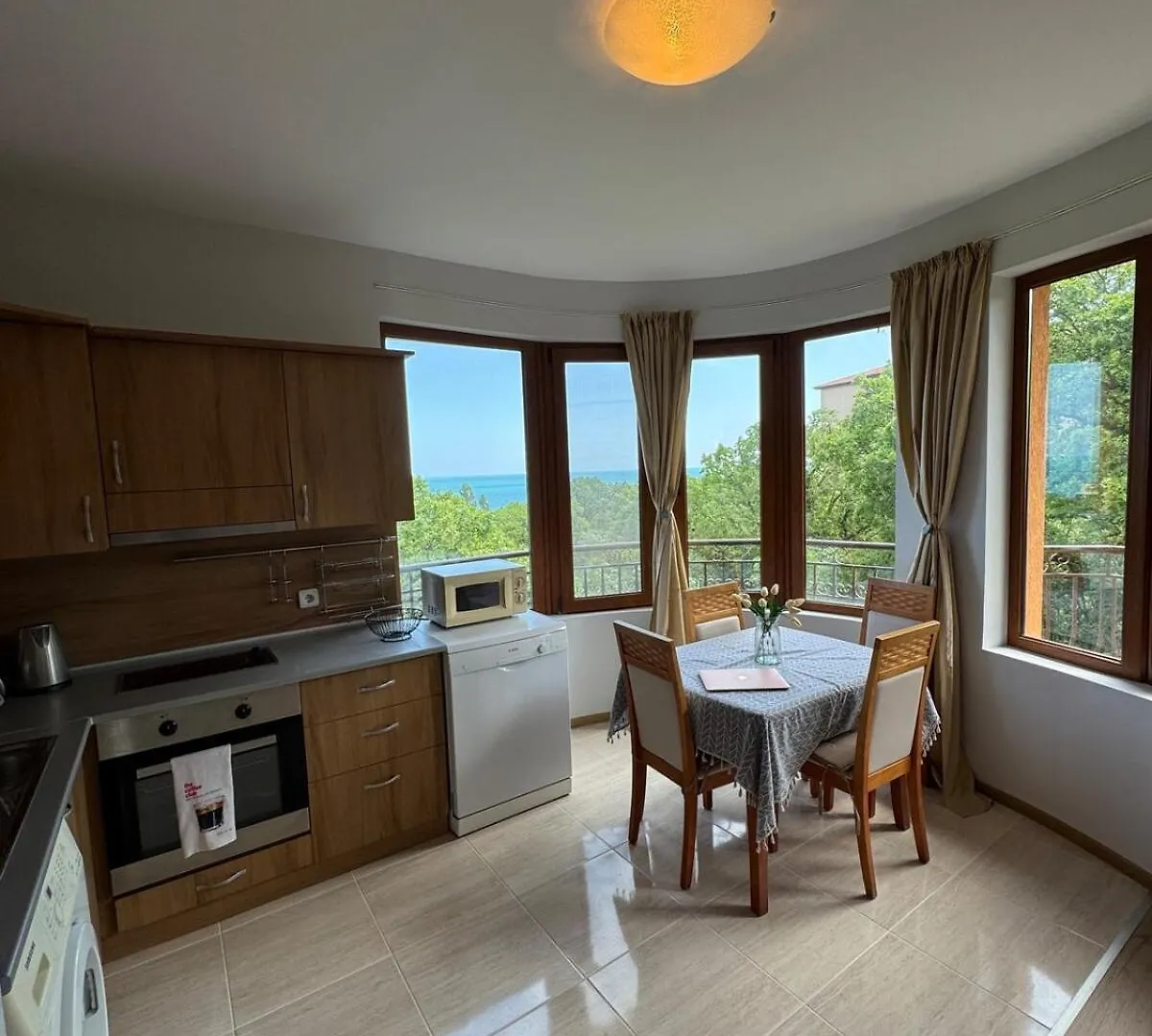 Riviera Sea Apartment Golden Sands Varna