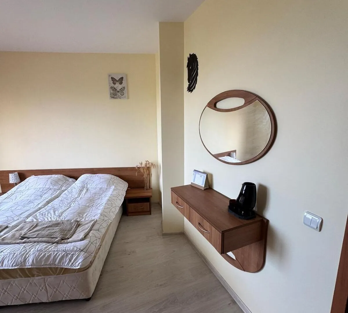 Riviera Sea Apartment Golden Sands 바르나